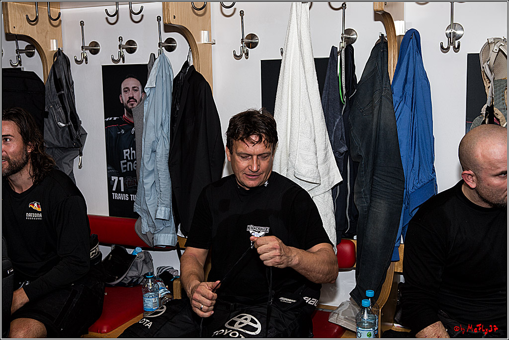 Luedes letzte Eiszeit Koelner Haie, 24.09.16